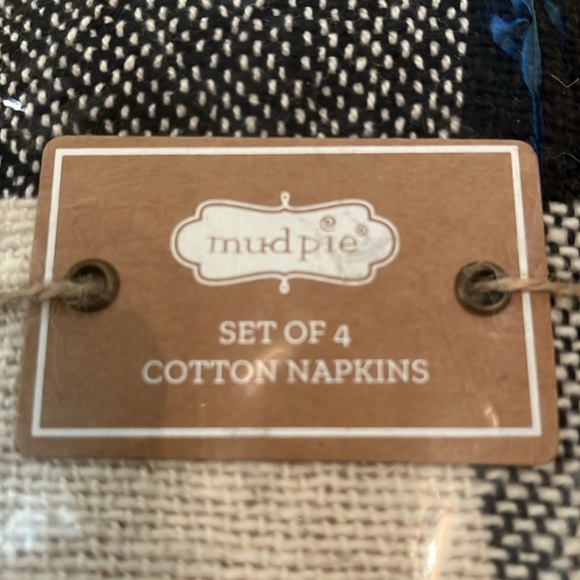 Mud Pie Black Pattern Napkin Set/Set of Four/NWT - Picture 5 of 9